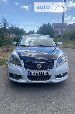 Suzuki Kizashi SLS 2011