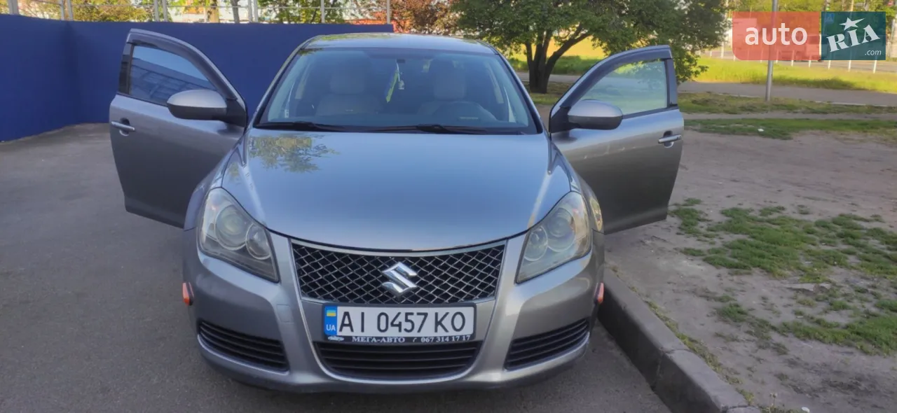 2011 Suzuki Kizashi - мініатюра 5