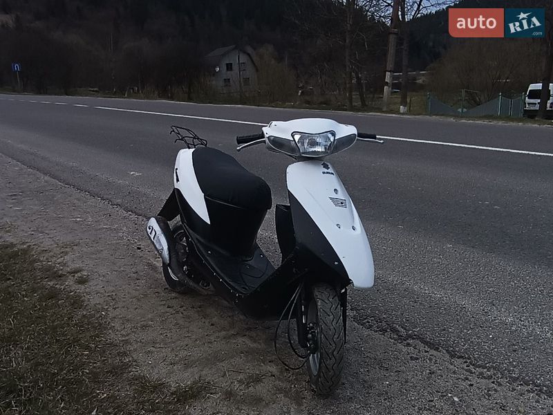 Мопеды Suzuki Lets 2 2005 в Турке