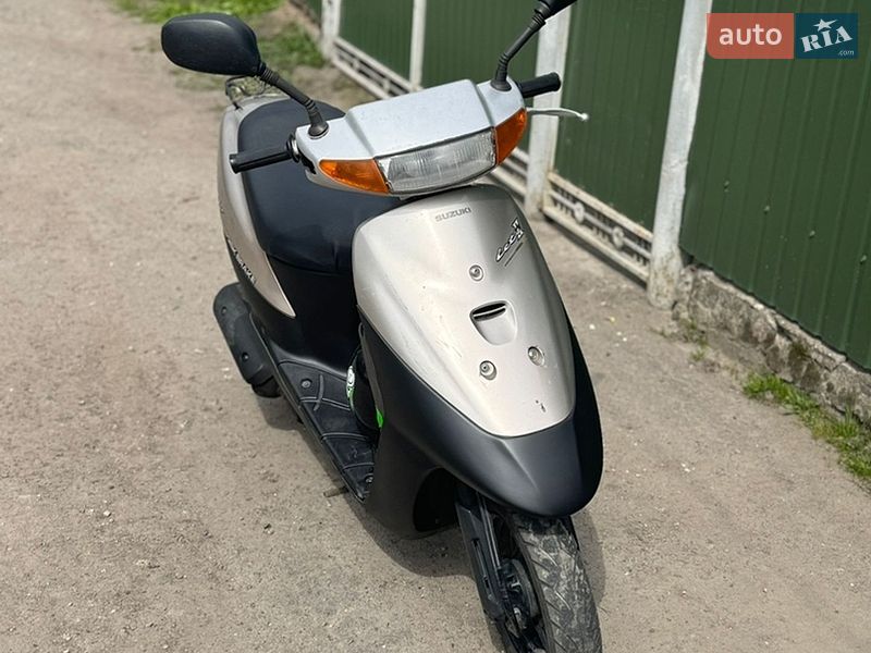 Скутер Suzuki Lets 2