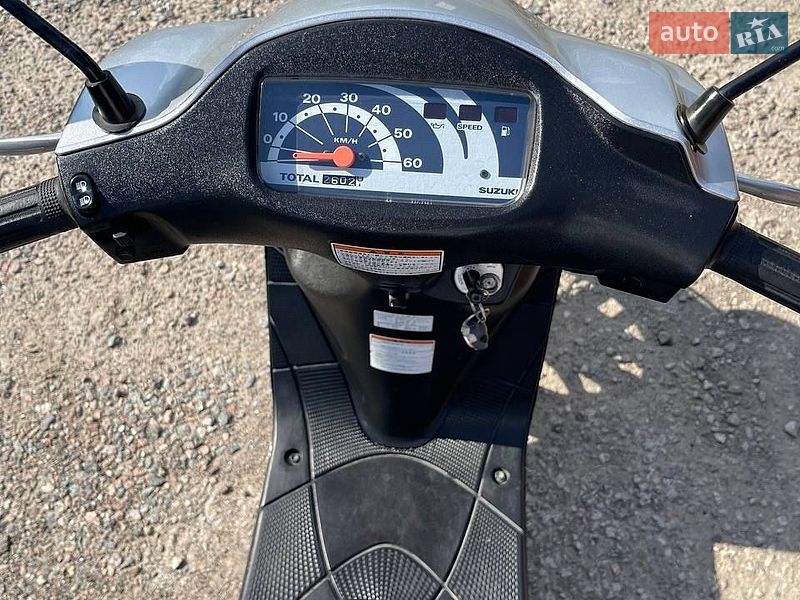 Мопеди Suzuki Lets 3 2009 в Смілі