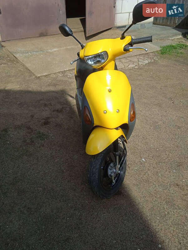 Скутер Suzuki Lets 4 2009 в Коростишеві