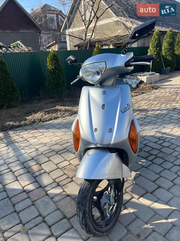 Мото Suzuki Lets 5