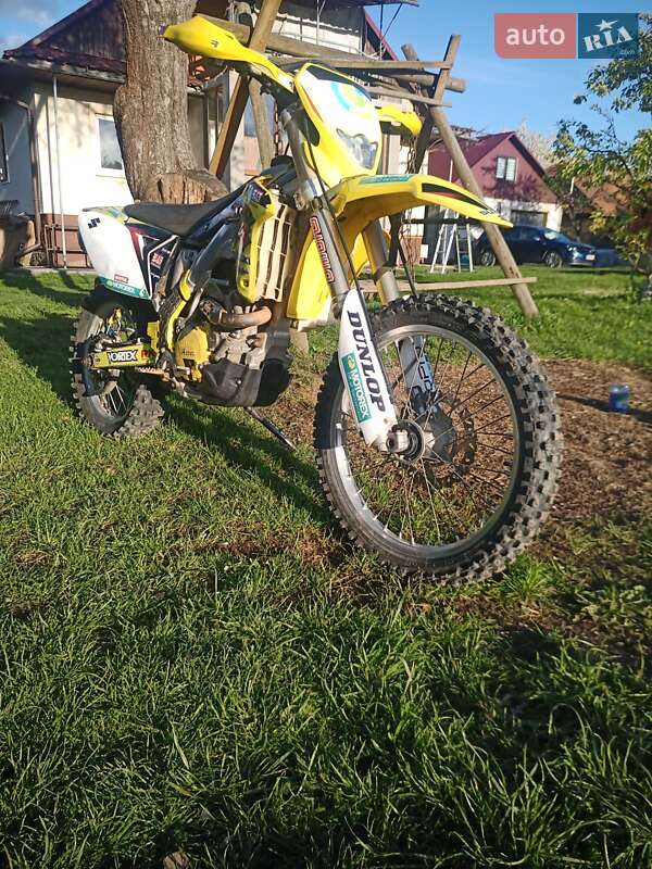 Мото Suzuki RM 450Z