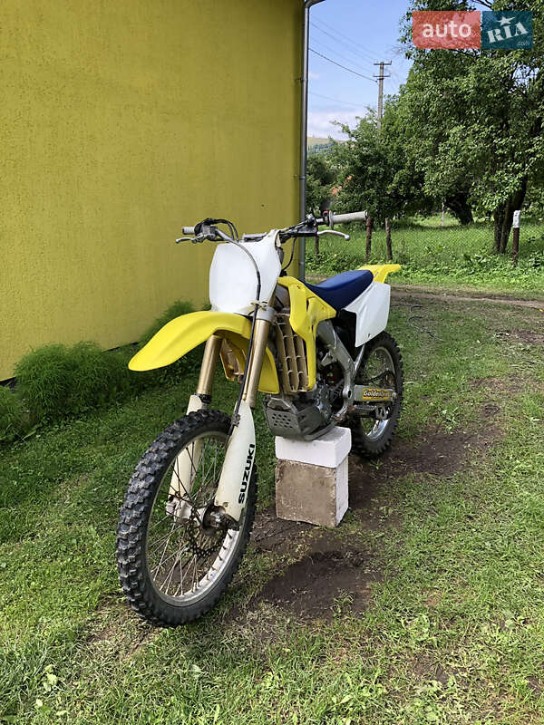 Suzuki RM 450Z