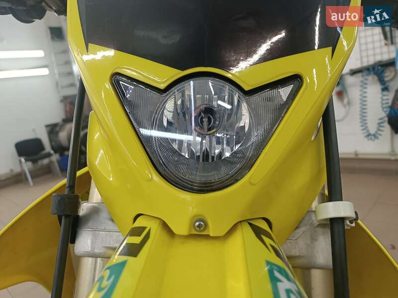 Мотоцикл Внедорожный (Enduro) Suzuki RM 450Z