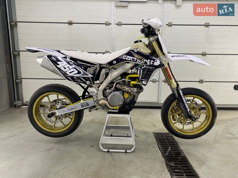 Мотоцикл Супермото (Motard) Suzuki RM 450Z