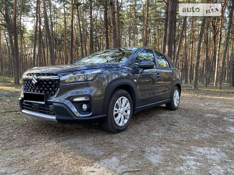 Suzuki S-Cross