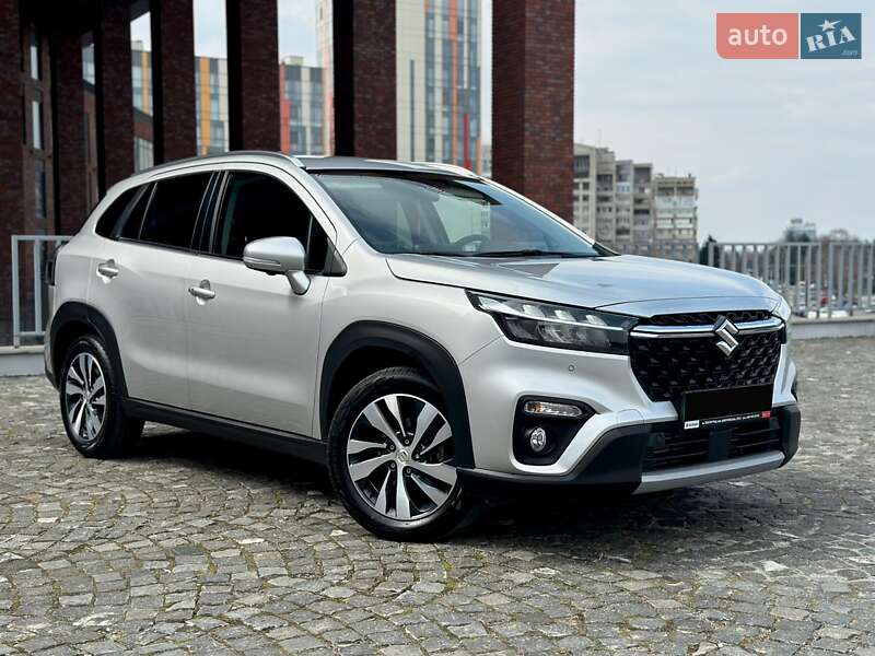 Легковые Suzuki S-Cross