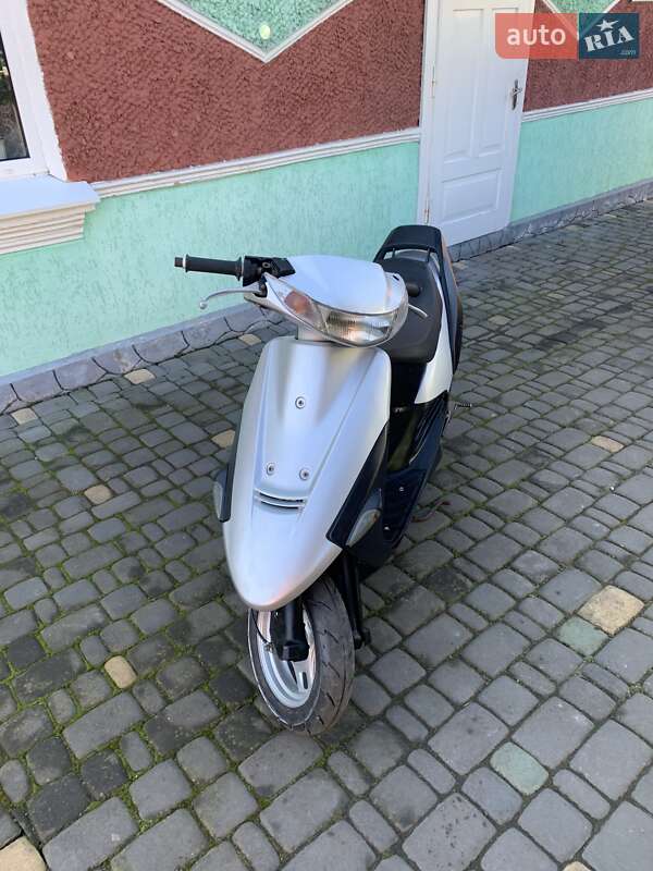 Мопеди Suzuki Sepia 50