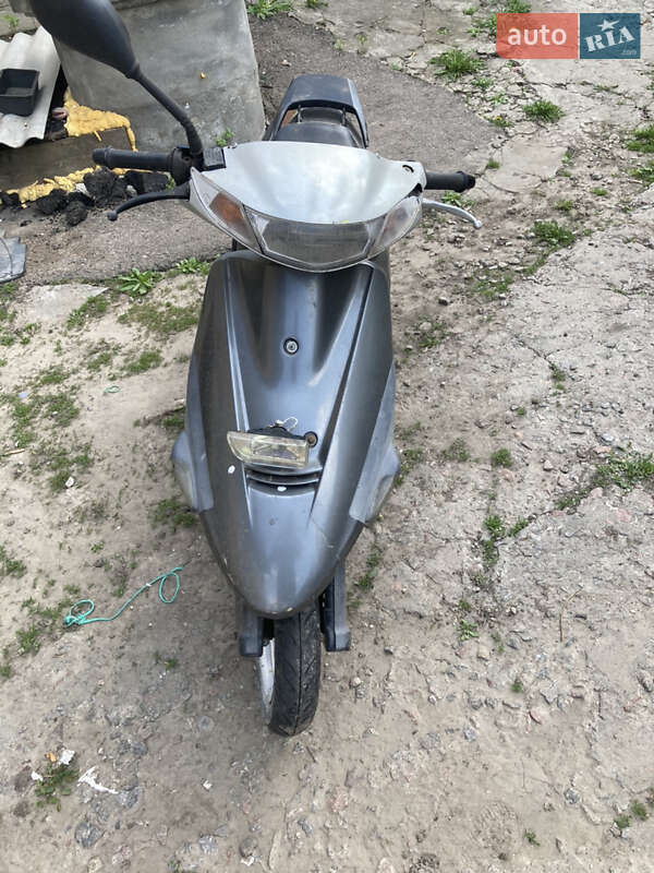 Suzuki Sepia 50
