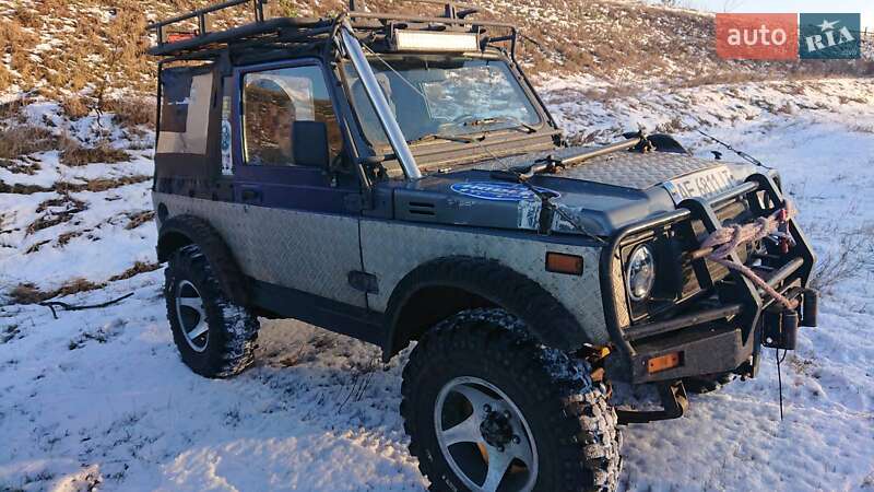 Внедорожник / Кроссовер Suzuki SJ