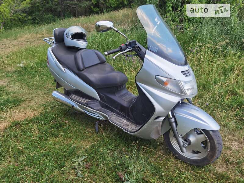 Мотоцикл Круизер Suzuki Skywave 400