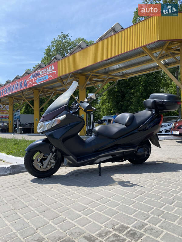 Вантажні моторолери, мотоцикли, скутери, мопеди Suzuki Skywave 400