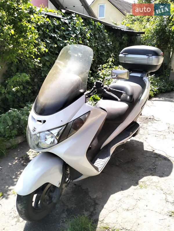 Suzuki Skywave 400