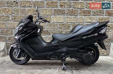 Suzuki Skywave 400  2014