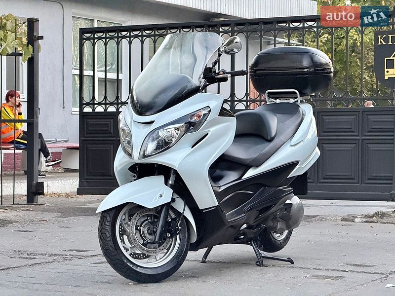 Suzuki Skywave 400 2012 Suzuki Skywave 400 2012