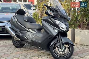 Suzuki SkyWave 650  2014