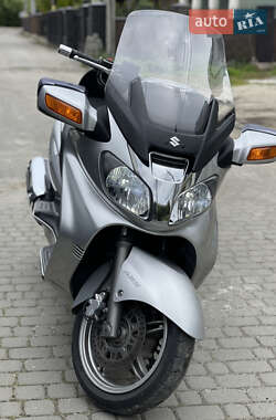 Suzuki SkyWave 650  2005