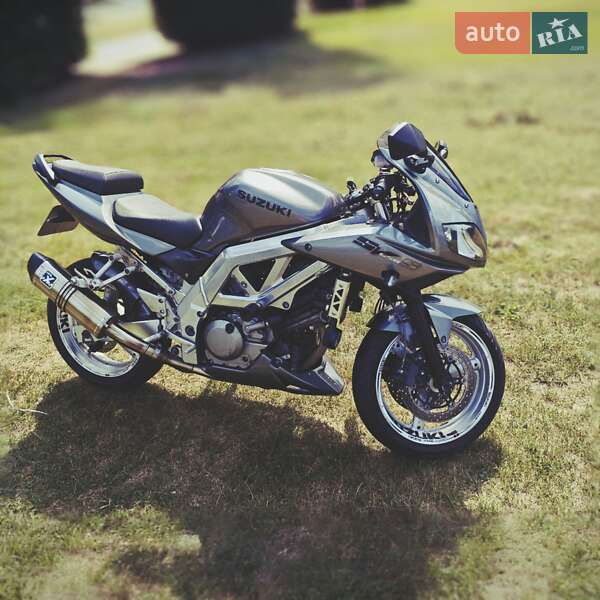 Мото Suzuki SV 650