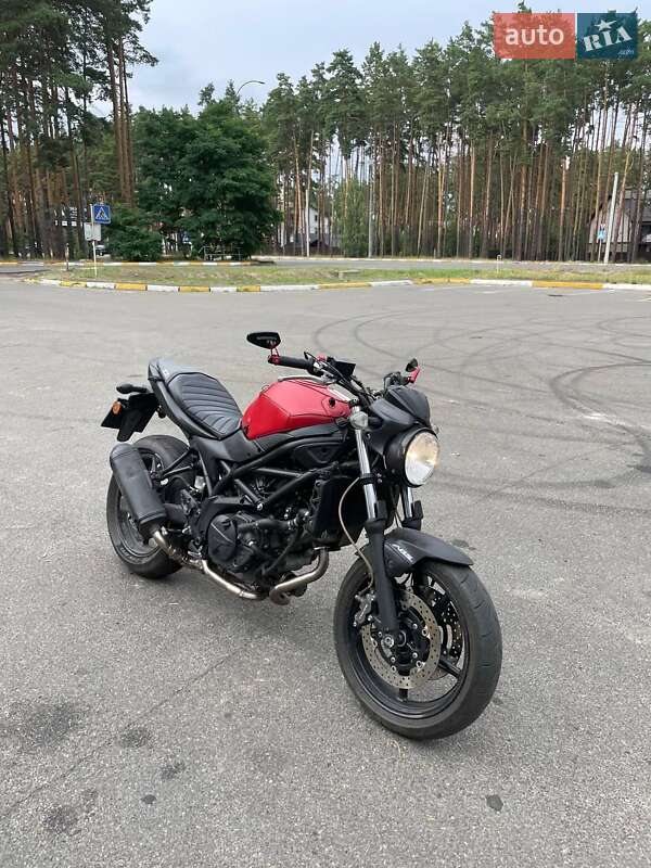Suzuki SV 650