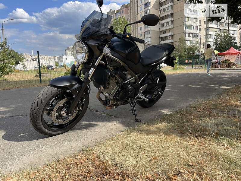 Мотоцикл Без обтекателей (Naked bike) Suzuki SV 650A