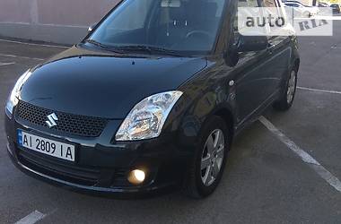 Suzuki Swift  2010