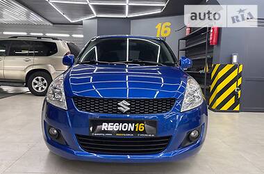 Suzuki Swift  2011