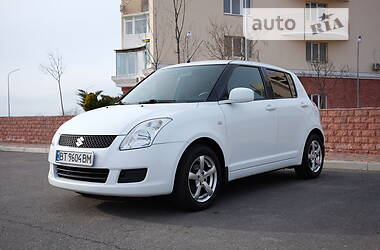 Suzuki Swift  2010