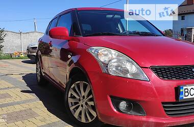 Suzuki Swift  2012