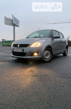 Suzuki Swift  2011