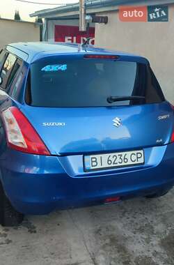 Suzuki Swift  2011