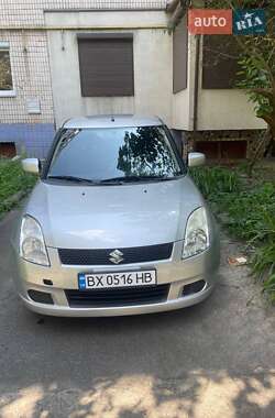 Suzuki Swift  2005