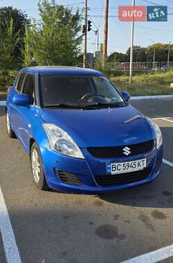 Suzuki Swift  2011