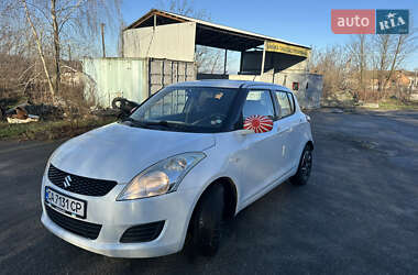 Suzuki Swift  2011