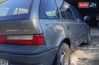 Хэтчбек Suzuki Swift 1995 в Вараше
