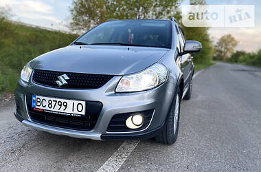 Suzuki SX4  2012