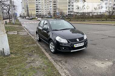 Suzuki SX4  2013