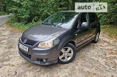 Suzuki SX4  2011