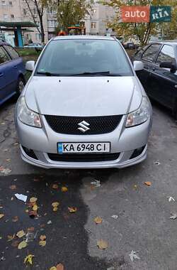 Suzuki SX4  2012