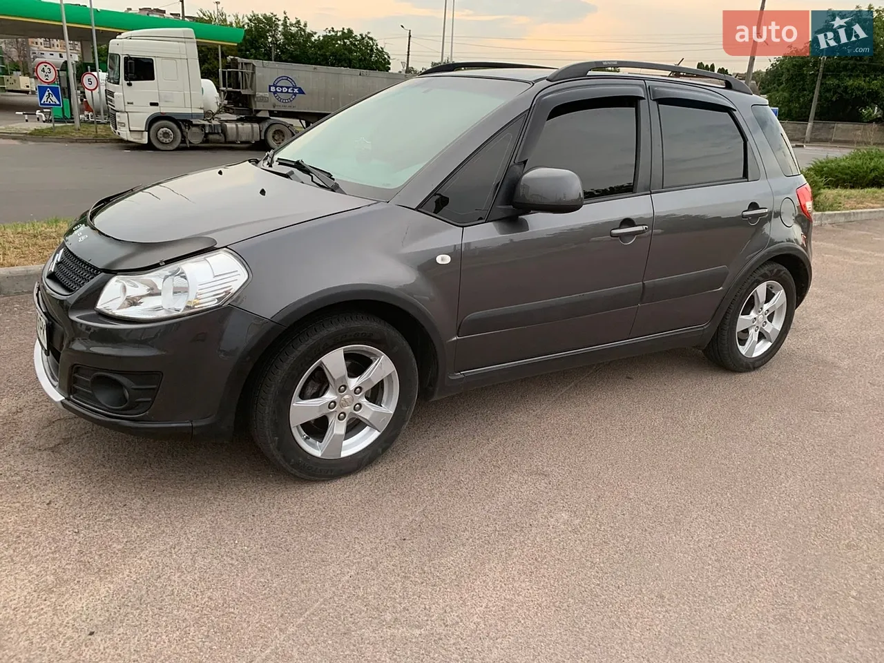 2012 Suzuki SX4 - мініатюра 3
