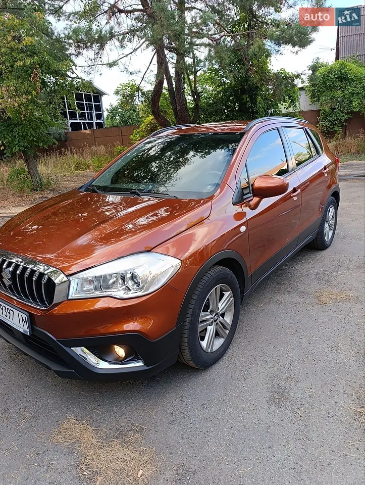 2018 Suzuki SX4 - фото 1