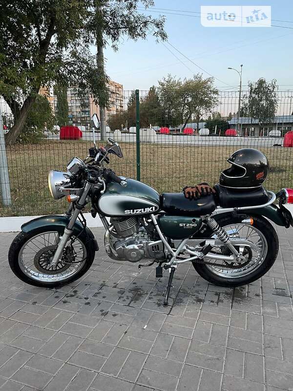 Мото Suzuki TU 250X Volty