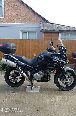 Suzuki V-Strom 1000  2005