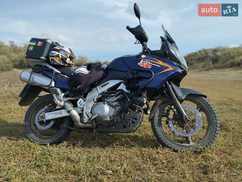 Мотоцикл Спорт-туризм Suzuki V-Strom 1000