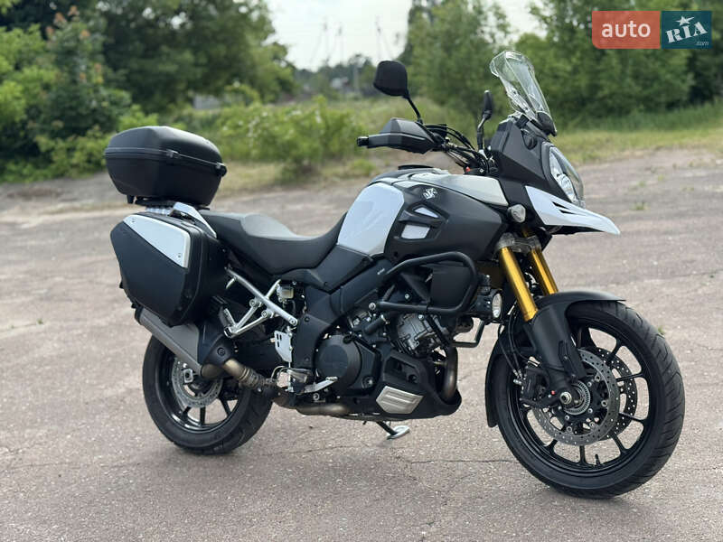 Мотоцикл Спорт-туризм Suzuki V-Strom 1000
