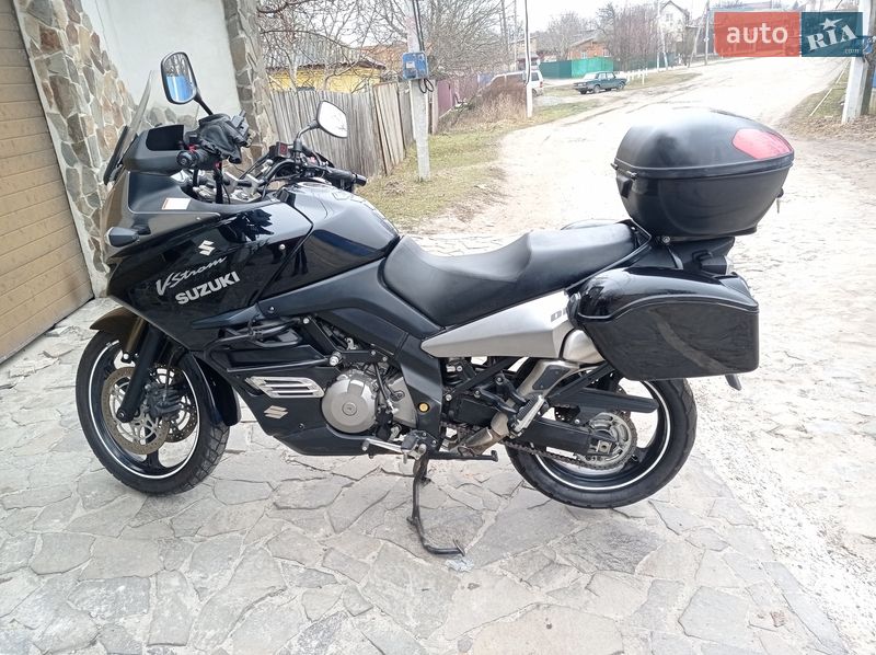 Suzuki V-Strom 1000