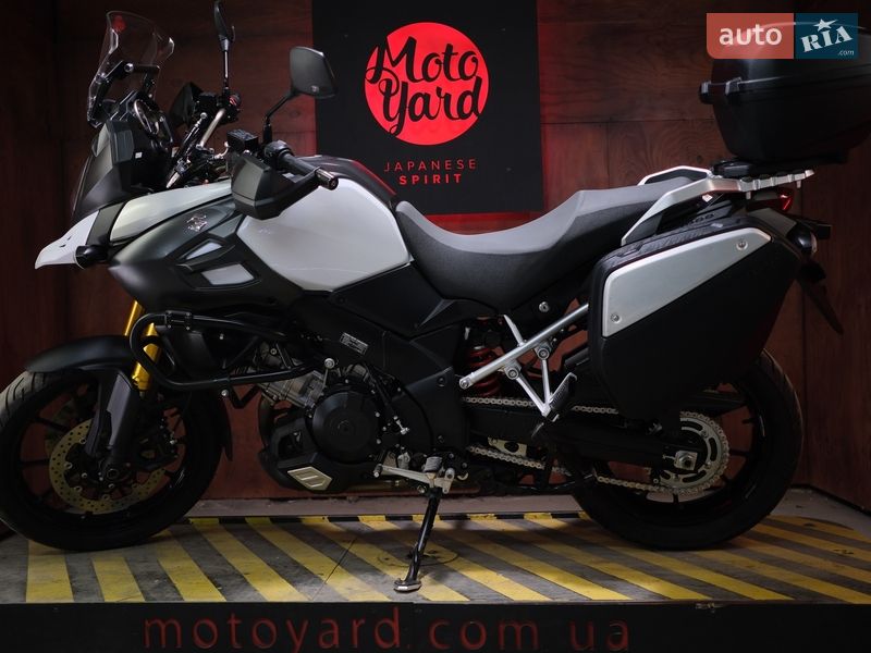 Мотоцикл Багатоцільовий (All-round) Suzuki V-Strom 1000