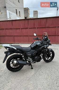 Suzuki V-Strom 250  2019