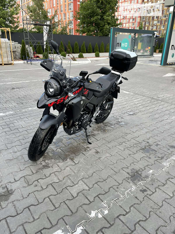 Мотоцикл Туризм Suzuki V-Strom 650